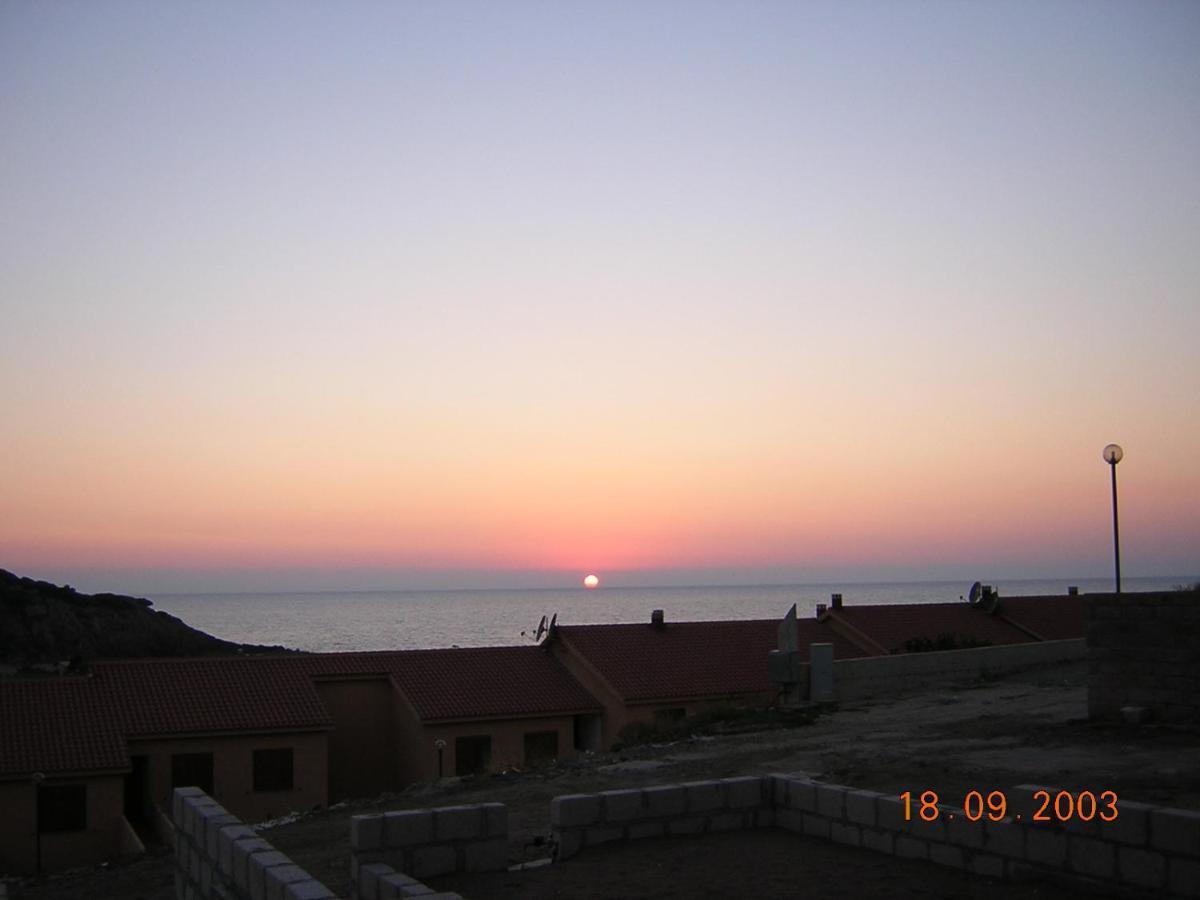 Porto Alabe Sardegna.... A Due Passi Dal Mare Apartment Tresnuraghes Exterior photo